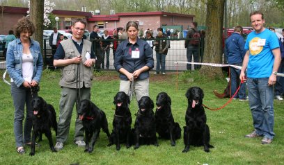 het nest van 2007 + mama Bonnie (4e)